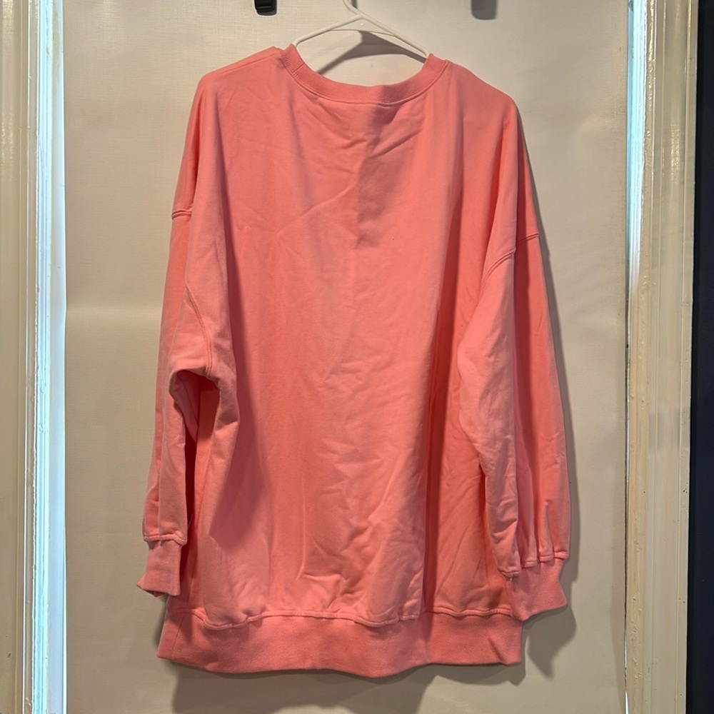 Oversized pink sweater